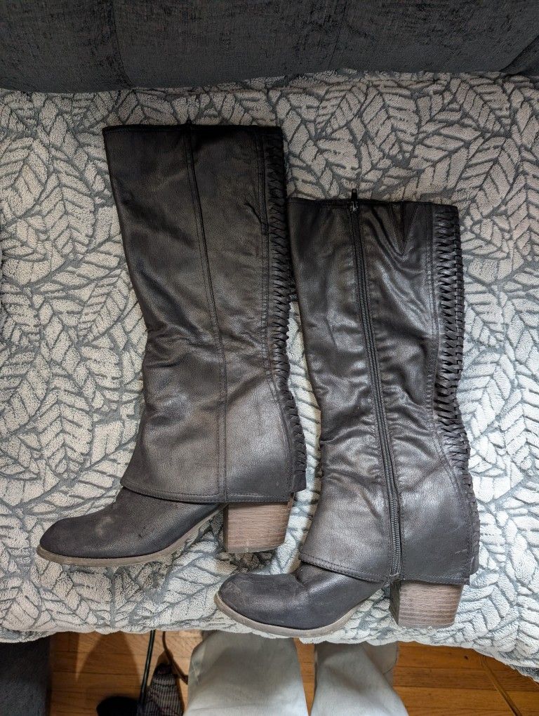 Black Fergalicious Boots
