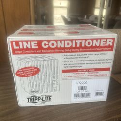 Tripp Lite LR2000 Line Conditioner 