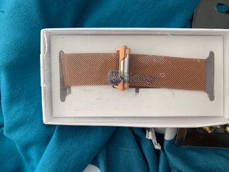 Fitbit iconic band