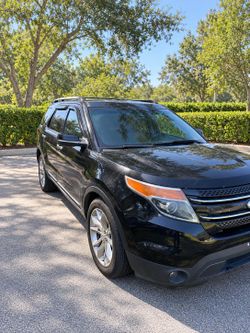 2015 Ford Explorer