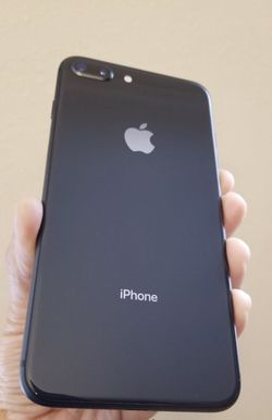 iPhone 8 Plus