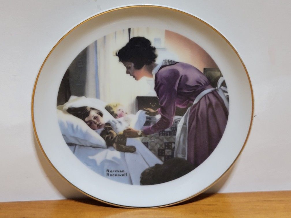 A Mother's Love 1976 Plate Number 19252A First Limited Edition Norman Rockwell. Beautiful condition See pics