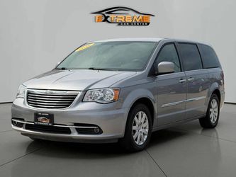 2016 Chrysler Town & Country