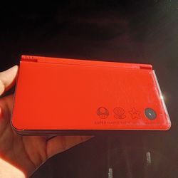 Nintendo DSi Super Mario Bros 25th Anniversary Edition