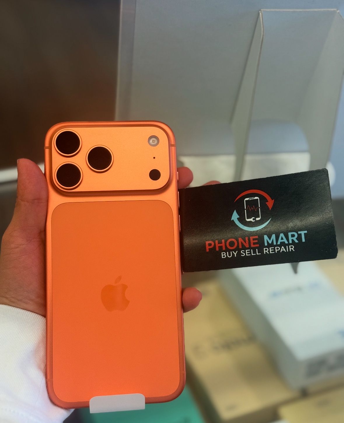 IPHONE 17 PRO MAX UNLOCKED