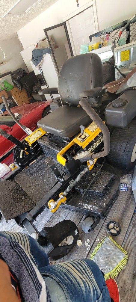 Cub Cadet Commercial 0 Turn Mower