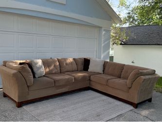 L-Shape Sectional Sofa – Deep cleaned & Delivery available 🚛