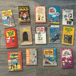 Vintage Paperback Digest Comic Lot Snoopy charlie Brown Archie Mad Magazine 1970s