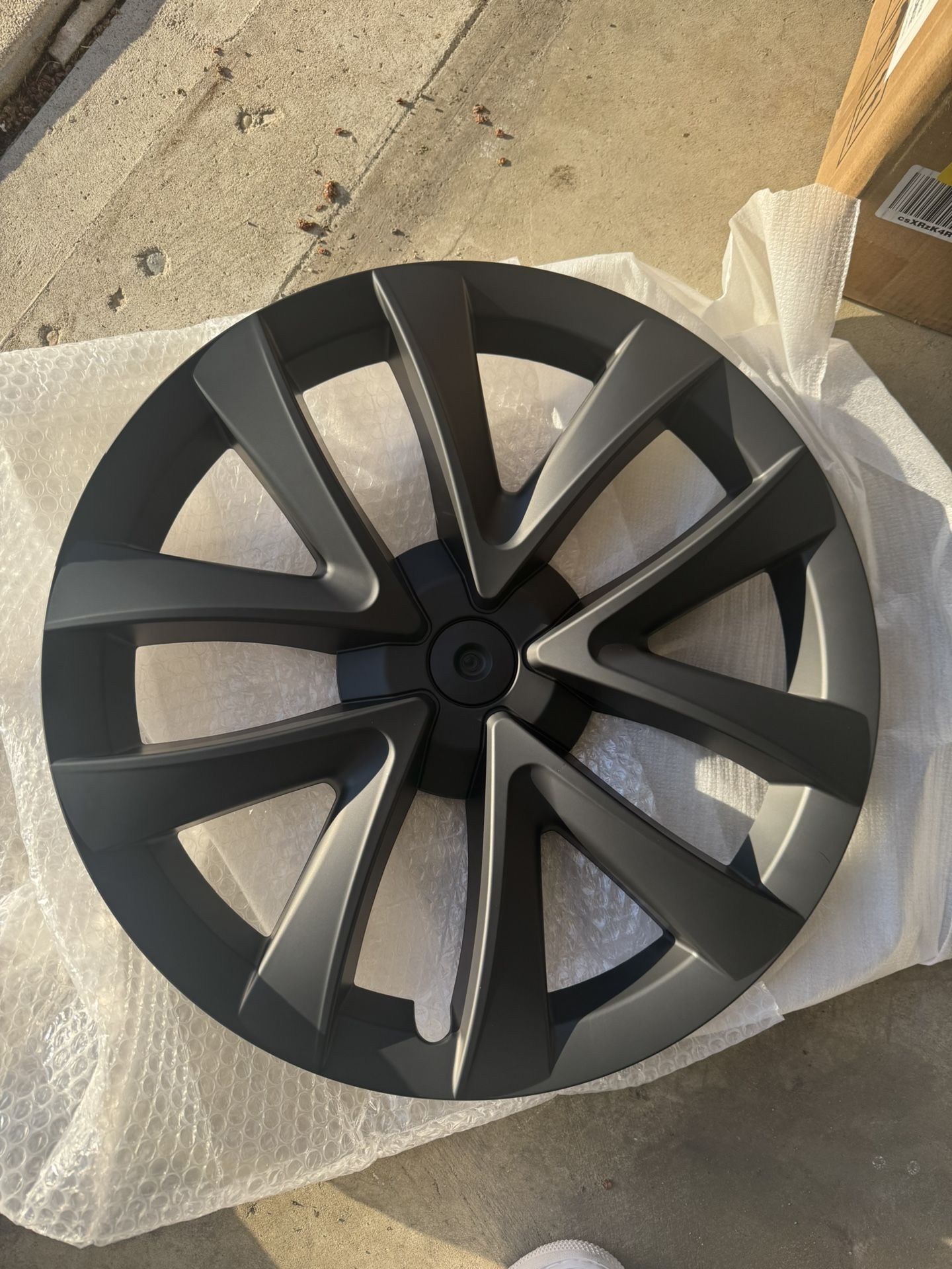 2023 Tesla Model 3 Hubcaps BLACK