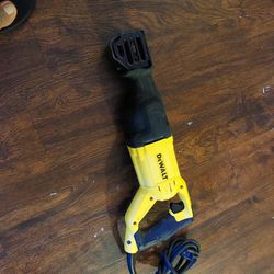 DEWALT  DWE305