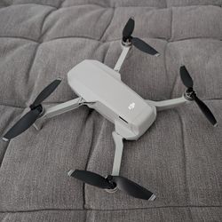 DJI Mavic Mini Drone fly more kit 