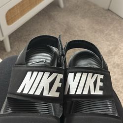 Nike Women’s Sandals