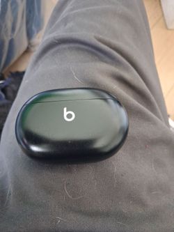 Beats studio buds black