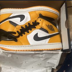 Nike air Jordan 1s high