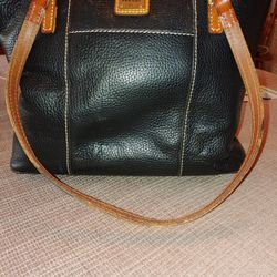 Dooney Shoulder Handbag 