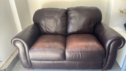 Leather love seat couch sofa