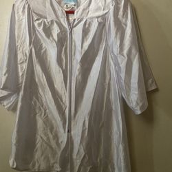 White Graduation Gown Size:5/6 For Children 