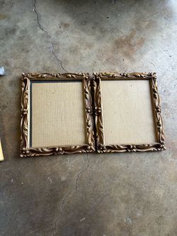 Vintage 70s faux-carved molded plastic frames