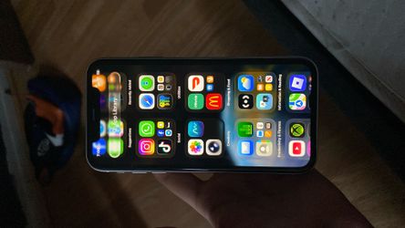 iPhone 11