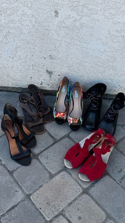 Mixed Women's Shoes Lot of 5 Pairs
