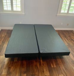 King Box Spring | Heavy-Duty Wood & Steel Construction | Factory Sealed, Never Used | Low Profile & Standard | Delivery Available
