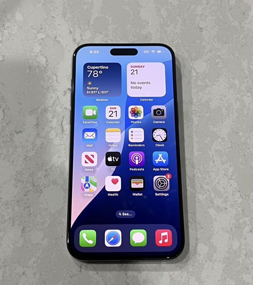 Excellent Condition iPhone 15 PRO MAX UNLOCKED