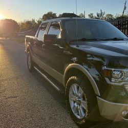 2013 Ford F150 Lariat