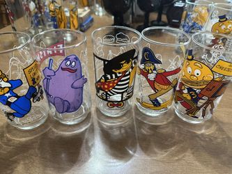 1977 McDonald’s Action Series Collection Glasses (5)