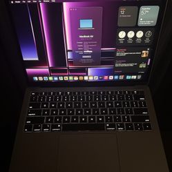 MacBook Air 2018/ 13 IN
