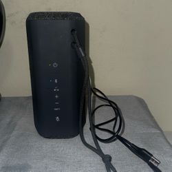  Sony SRS-XE200Speaker – Waterproof, 24hr Battery, Like New!
