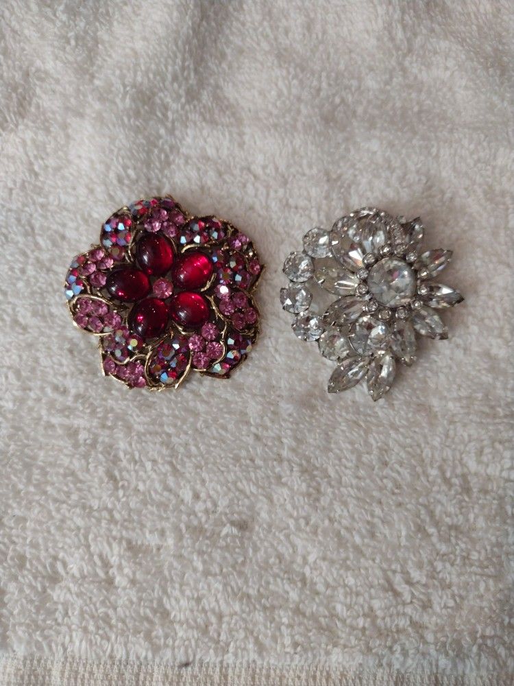 Two Beautiful Brooches 1 Weiss, 1 Eisenberg