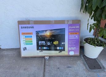 50” Samsung smart 4k led Uhd tv