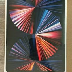 Apple iPad Pro 5th Gen 128GB, Wi-Fi, 12.9 in Space Gray. Sealed