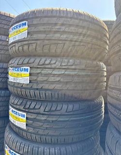 215/55R17 Set Of 4 Forceum New Tires