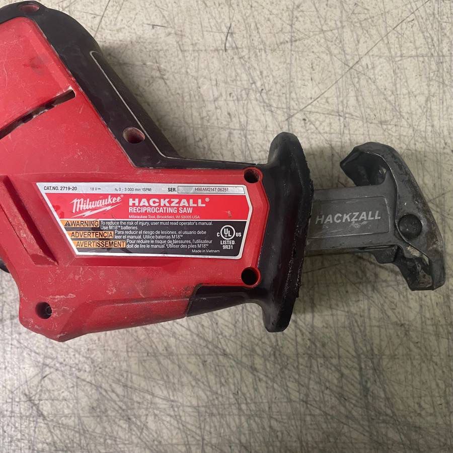 Milwaukee 2719-20 M18 FUEL Hackzall 18V Reciprocating Saw (Battery  Charger) for Sale in Lynwood, CA OfferUp