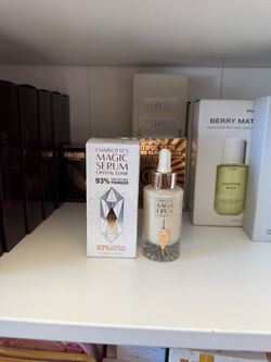 Charlotte’s Magic Serum with Vitamin C FIRM PRICE