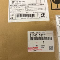 Passenger Side Headlight Assembly 