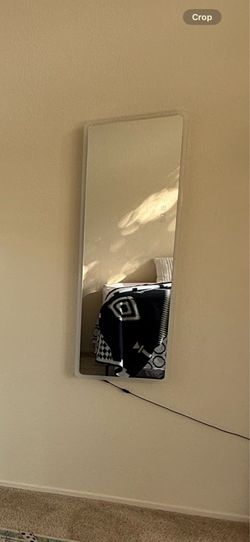 Led clout changing wall mirror