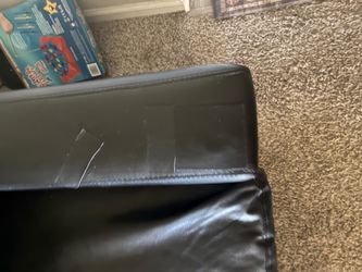 L shaped Leather couch/sofa