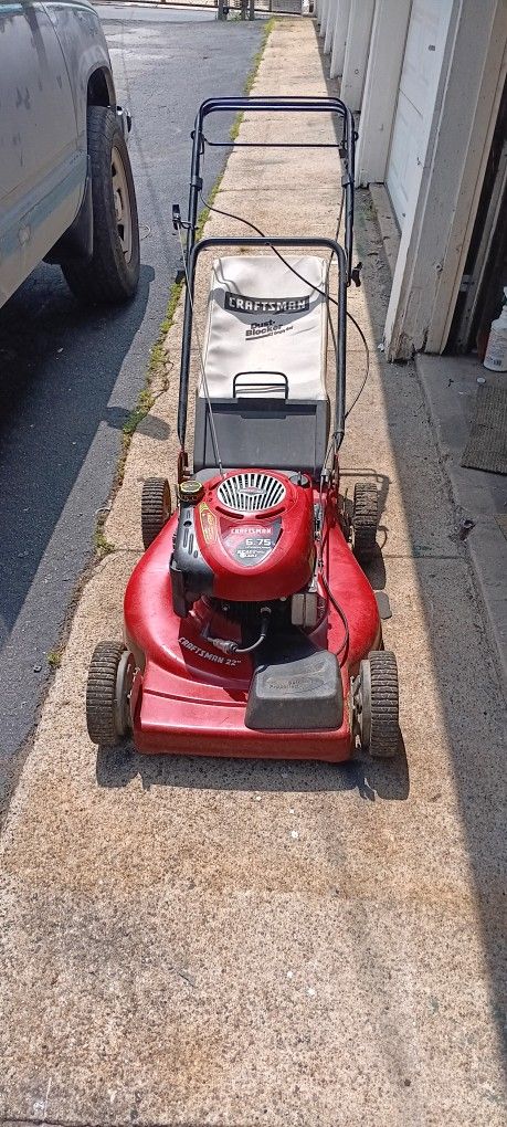 Gas Powed Lawn Mower