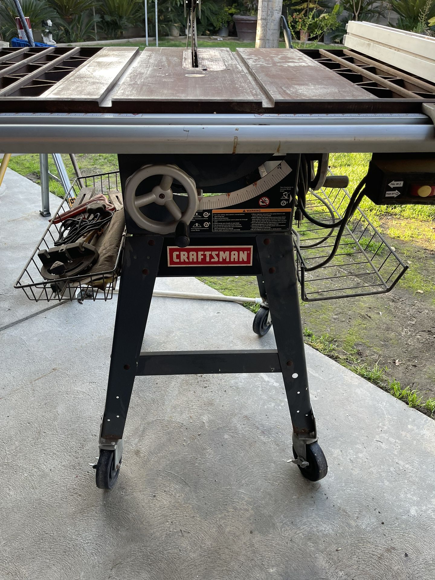  Craftsman Table Saw 10 Inches.  