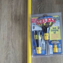 Telescoping Bulb Changing Kit High Ceilings CFL