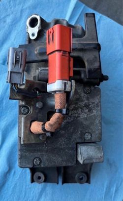 2012-2018 MODEL  S TESLA  AIR COMPRESSOR