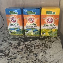 3 For 12 Essentials Desinfecting Wipes