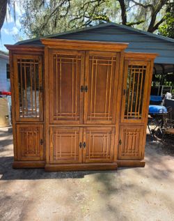 Arts & Crafts Mission style oak 3-piece entertainment center
