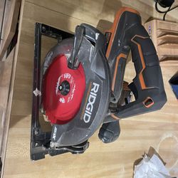 Rigid generation five X 18 V circular saw tool only 7 1/4” In North Lakeland Asking 75 firm