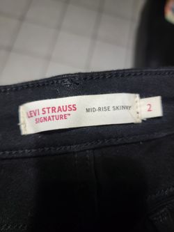 Levi's