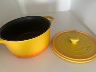 Cooking pot