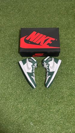 Jordan 1s Retro OG High Gorge Green Size 10'Men $100.00