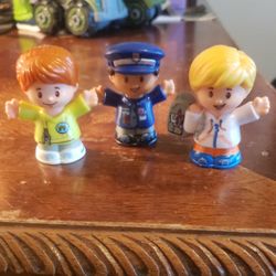 Fisher Price Little People Set